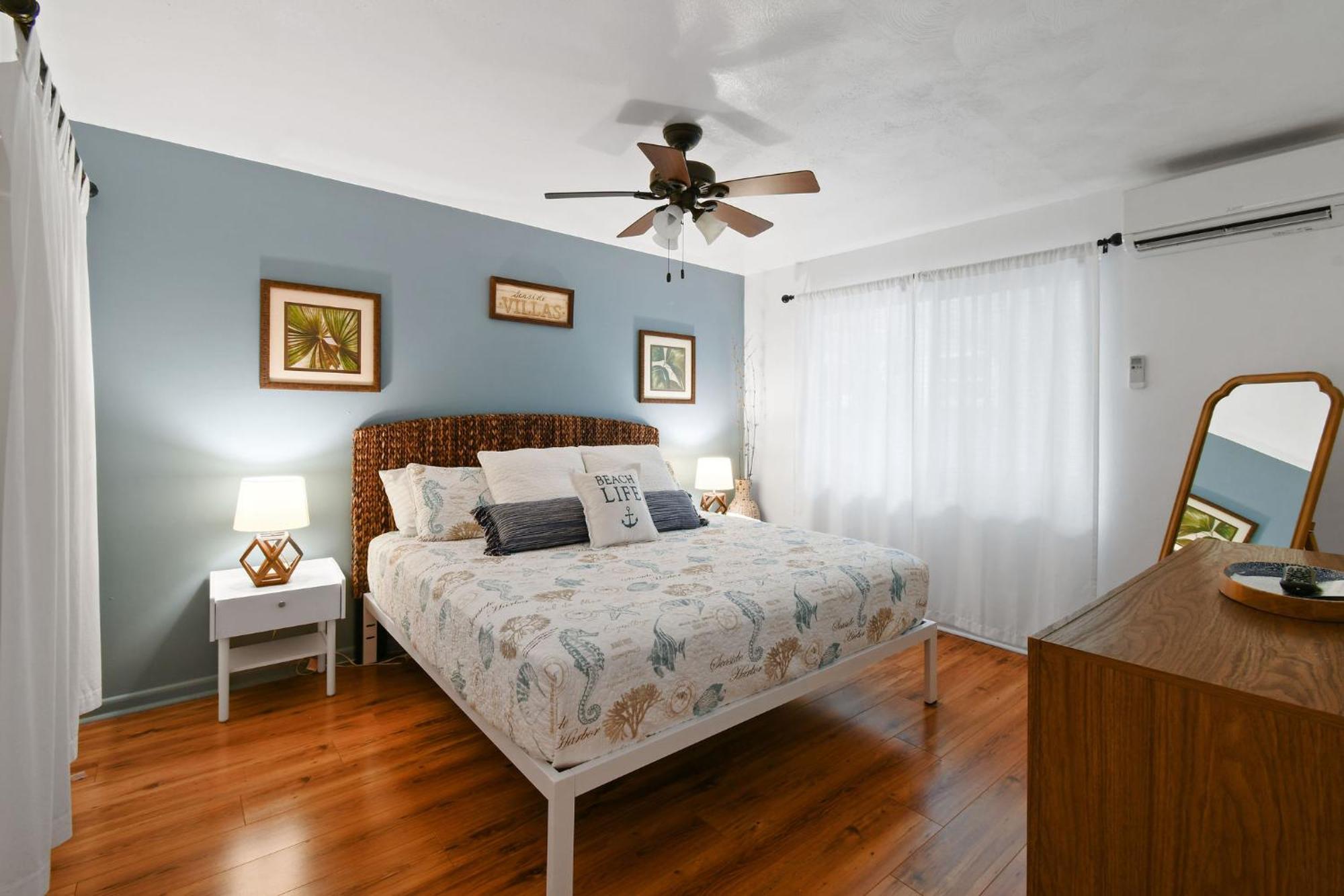 Sunshine Shores Boutique Apartments Palm Beach Shores Ngoại thất bức ảnh